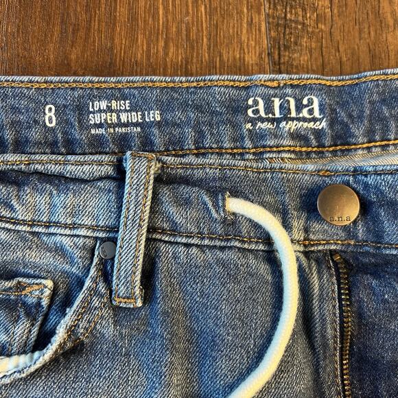 a.n.a A New Approach Low Rise Super Wide Leg Stretch Blue Denim Jeans Size 8 - Picture 2 of 8